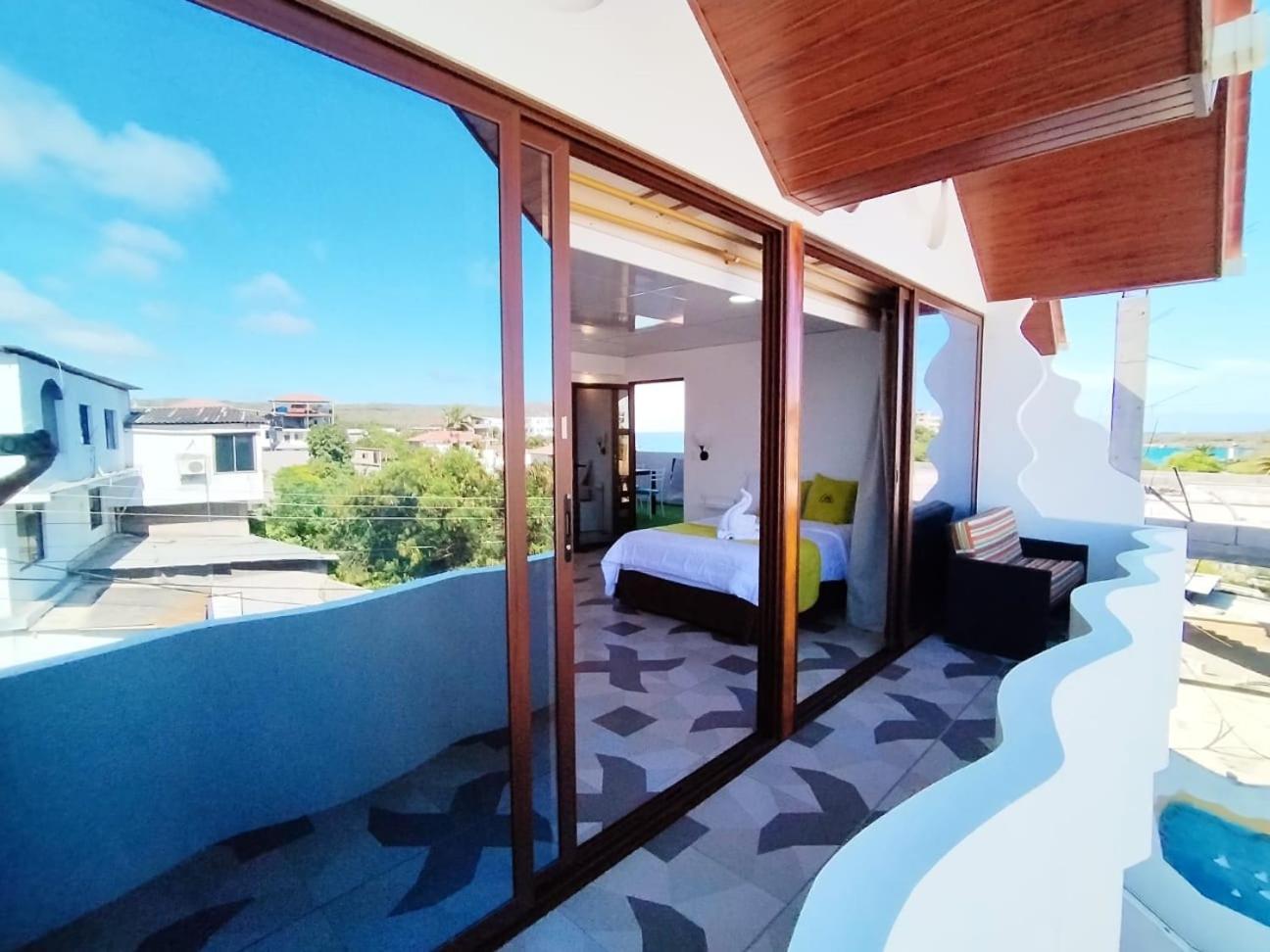 Hostal Gosen Puerto Baquerizo Moreno Εξωτερικό φωτογραφία